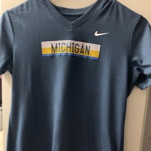 Women’s small Michigan t-shirt